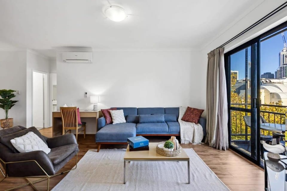 Perth Prime Located 2BDR 1PRK Apartment in Perth