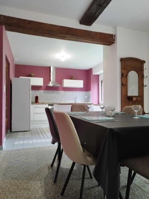 La Demeure Envoutée House in Hauts-de-France