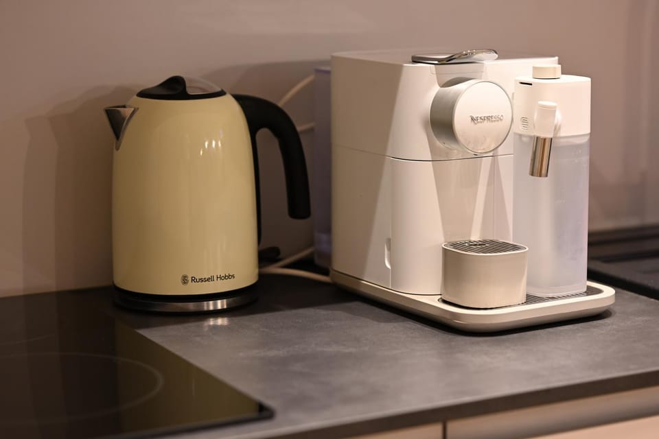 Coffee/tea facilities, Kitchen or kitchenette, toaster