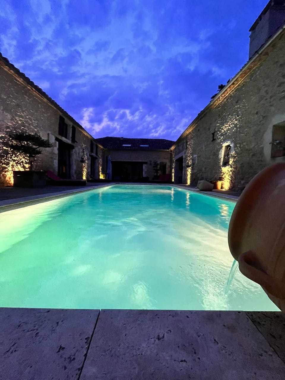 Swimming pool