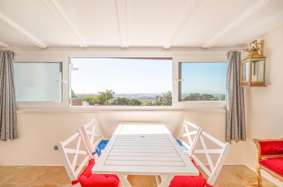 One haven with stunning views House in Sintra