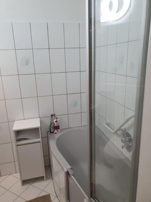 Bathroom, Bath