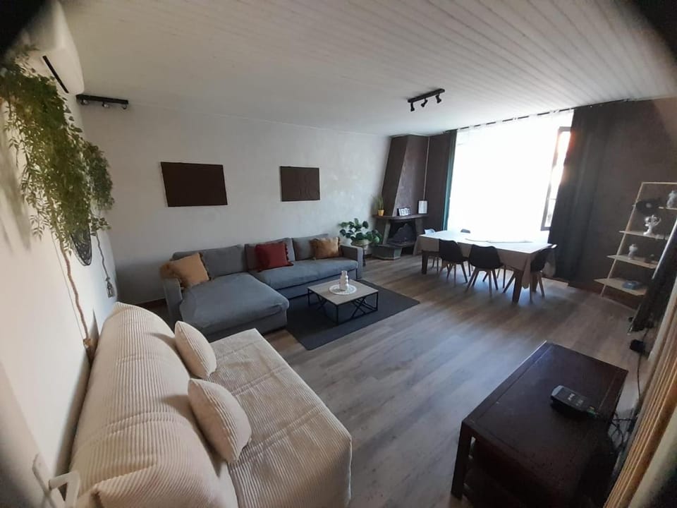 La villa bohème, climatisée avec piscine Villa in Nouvelle-Aquitaine