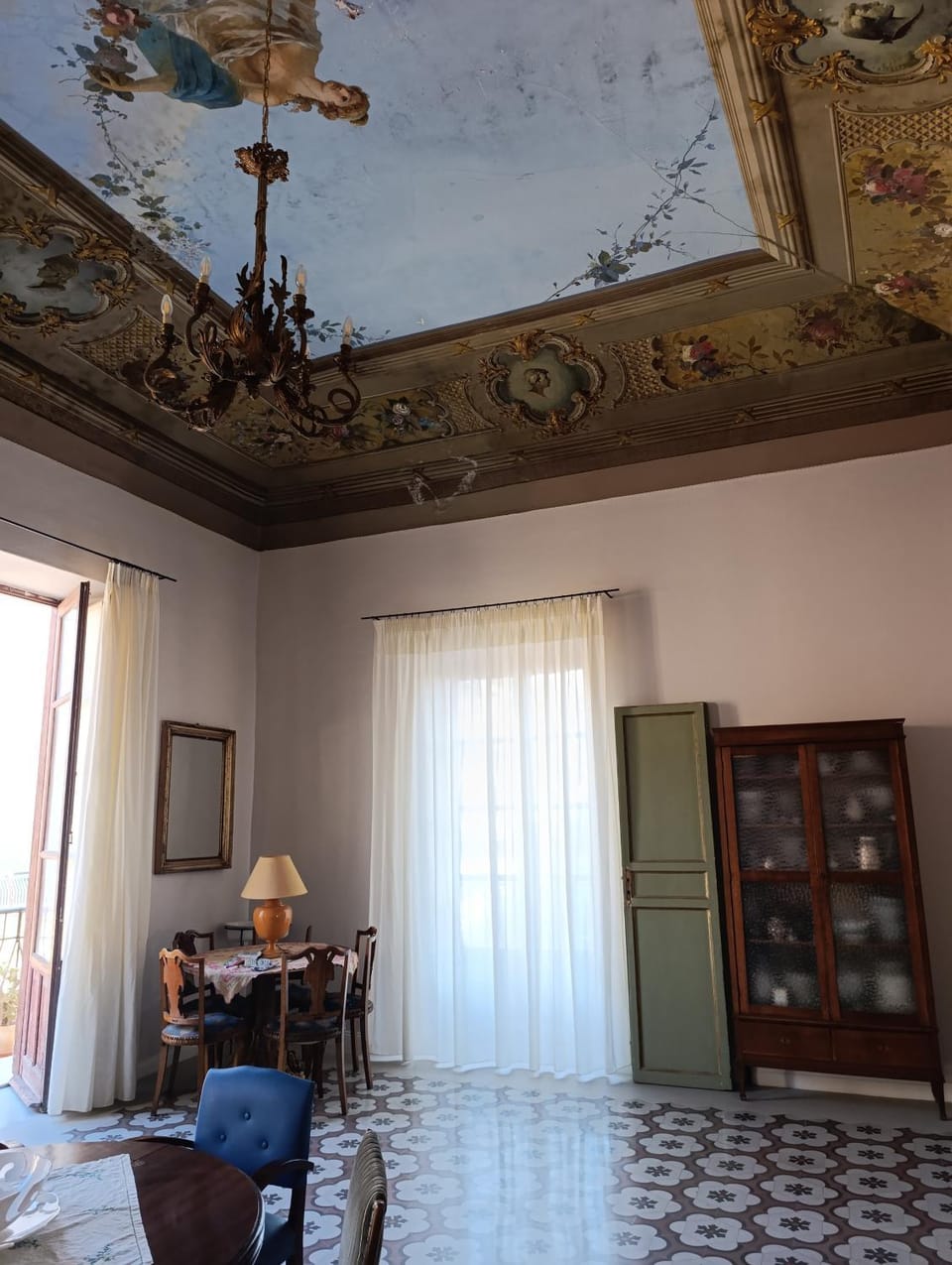 La dimora del MARCHESE NOTARBARTOLO Vacation rental in Palermo