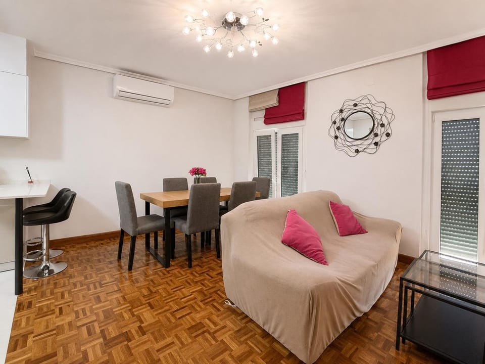 Living room, Photo of the whole room, Seating area, Dining area, air conditioner