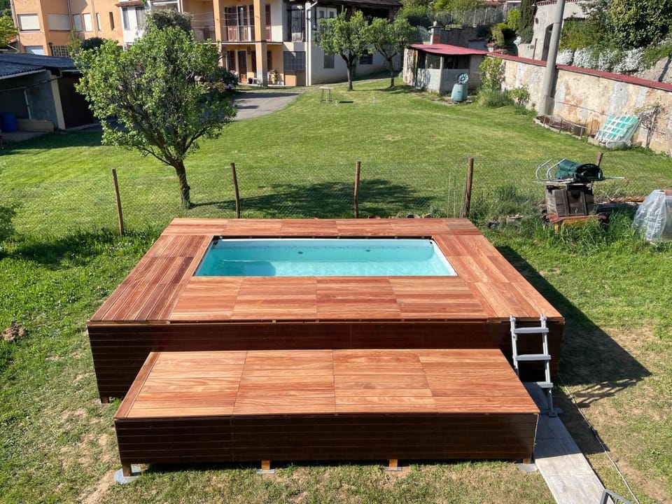 Pool view, Swimming pool