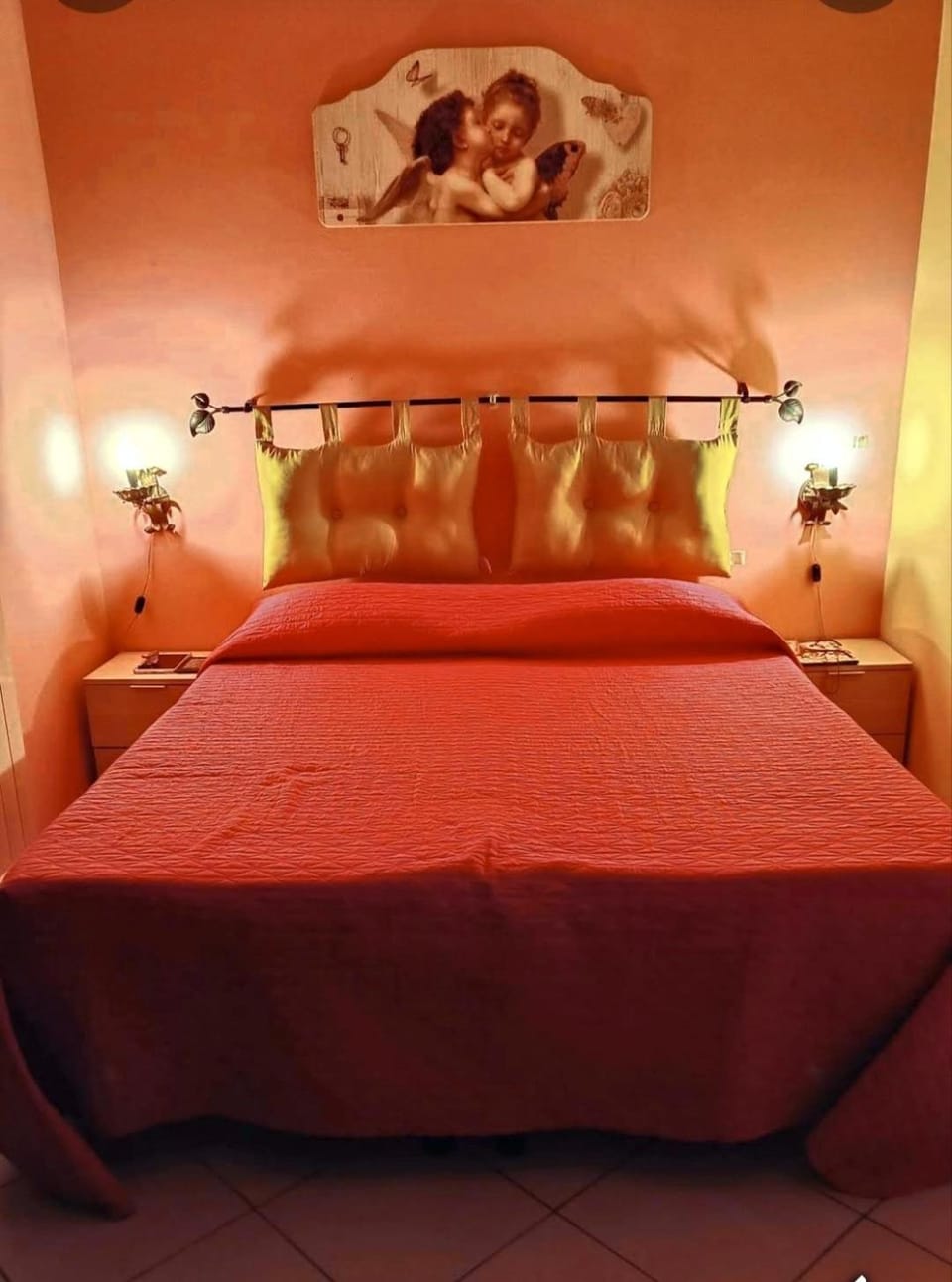 Bed, Bedroom
