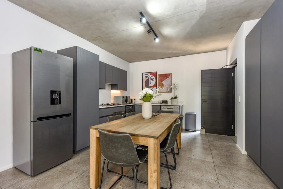 Cozy Hyde Park House Apartments Apartment in Sandton