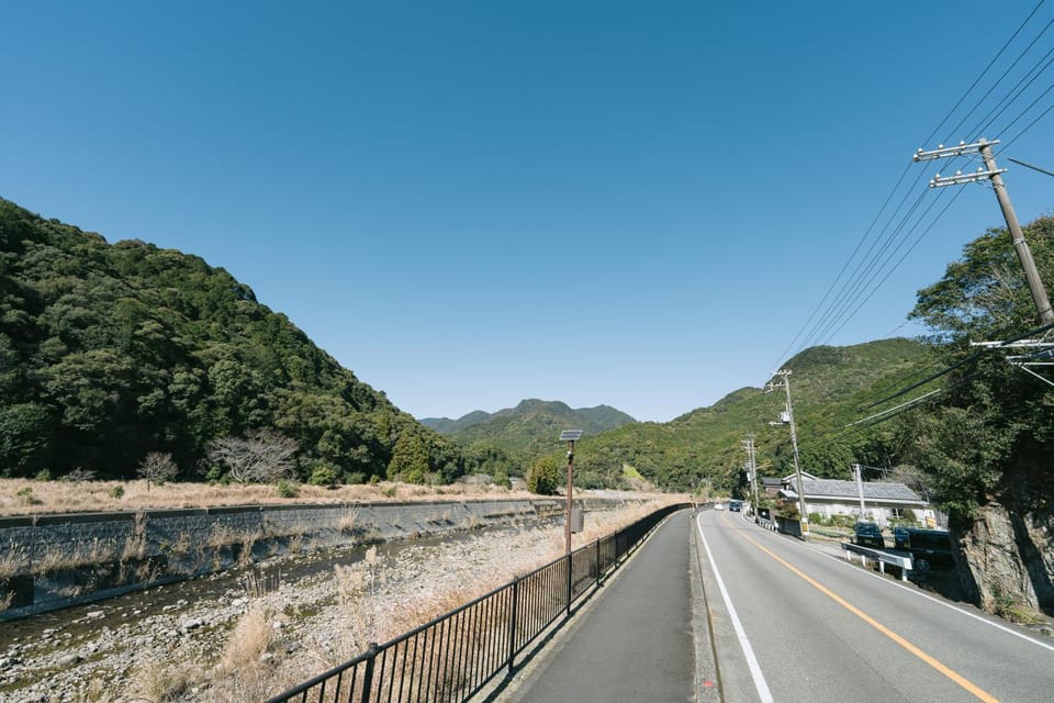 Neighbourhood, Natural landscape, Mountain view