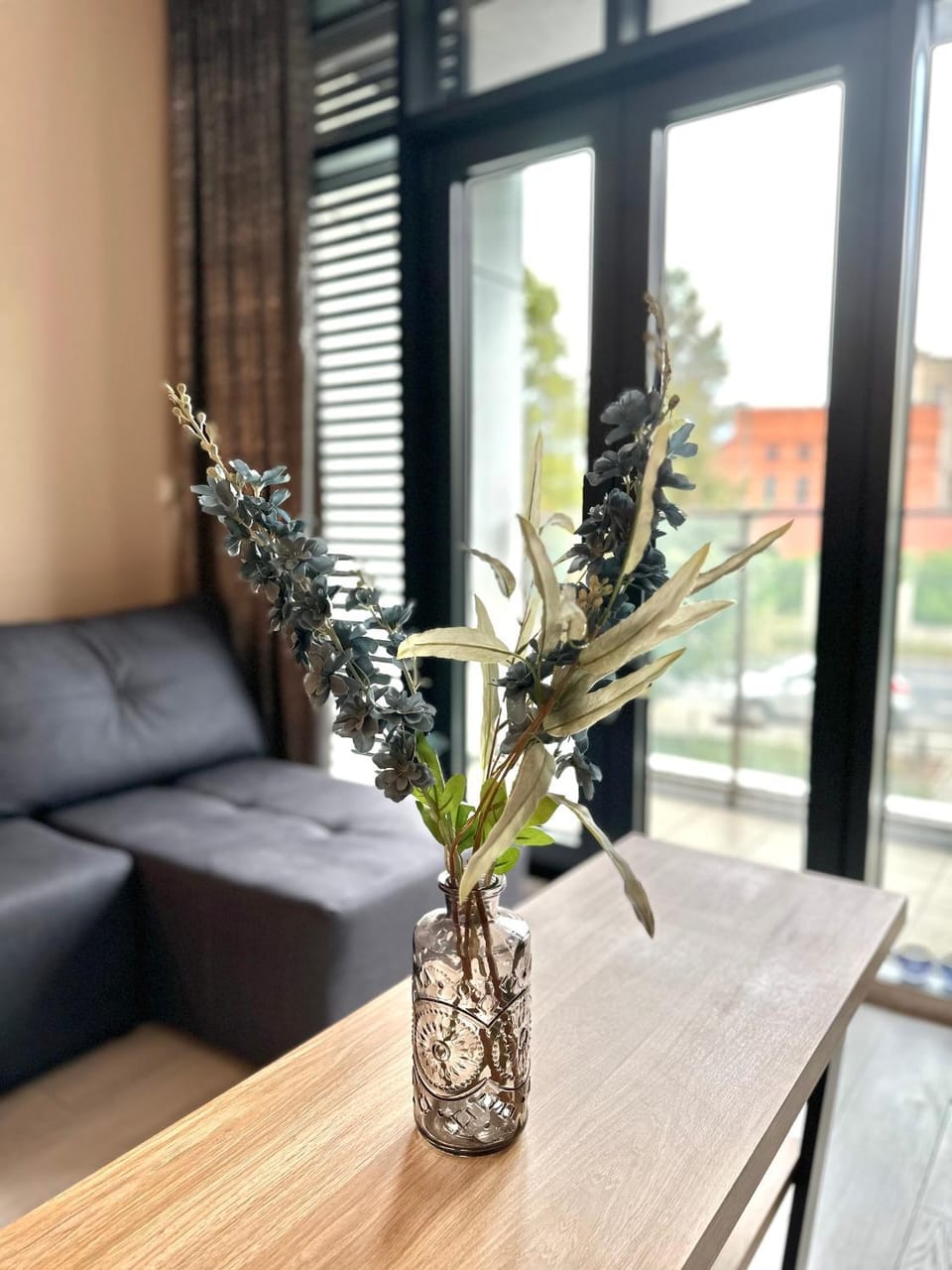 Living room, Decorative detail, Seating area
