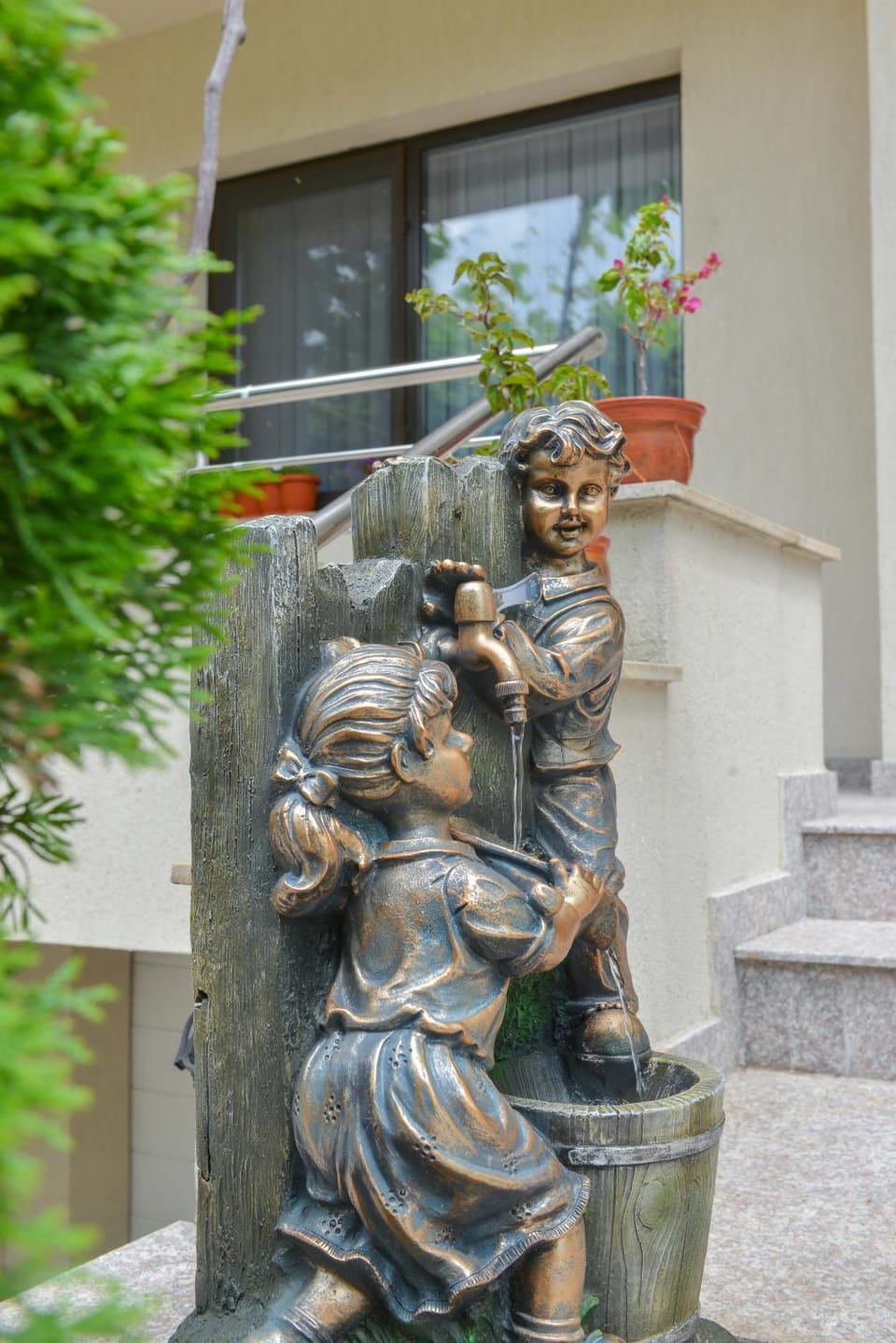 children, Inner courtyard view