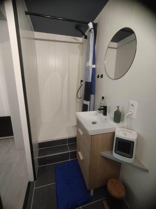 Charmant T2 flambant neuf pour 3 pers Apartment in Finistere