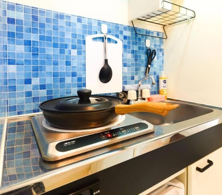 Kitchen or kitchenette, stove