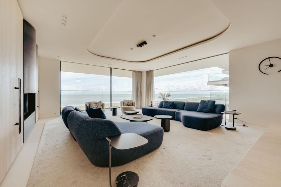 Living room, Sea view
