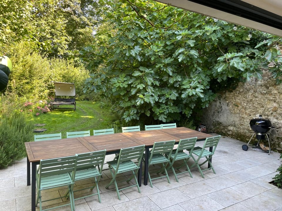 200 M2 Dreamhouse for 10 with private pool and garden in beautiful park Villa in Lagny-sur-Marne