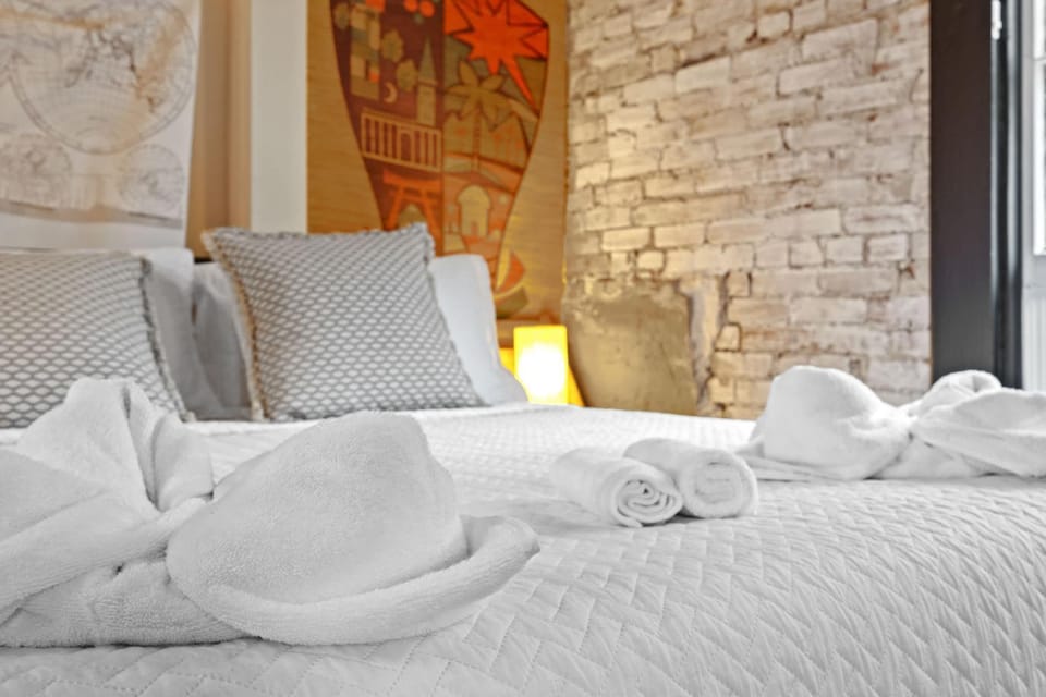 Stylish Home Close to Derby & Bourbon Trail Fun House in Louisville