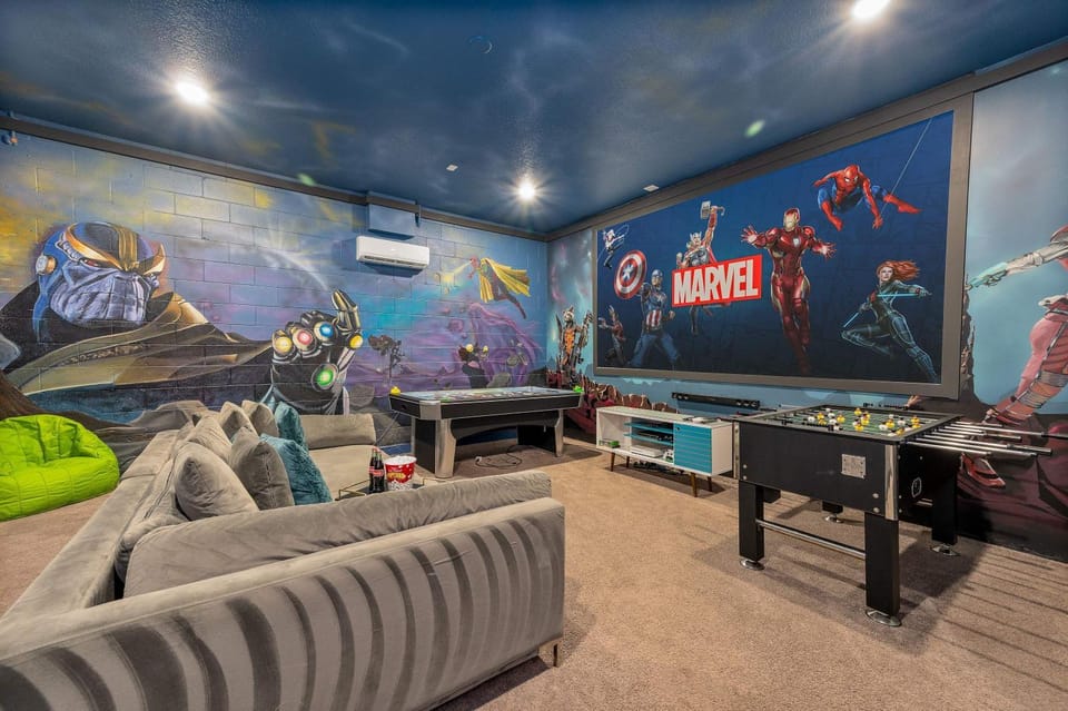 Villa w pool & game room House in Four Corners