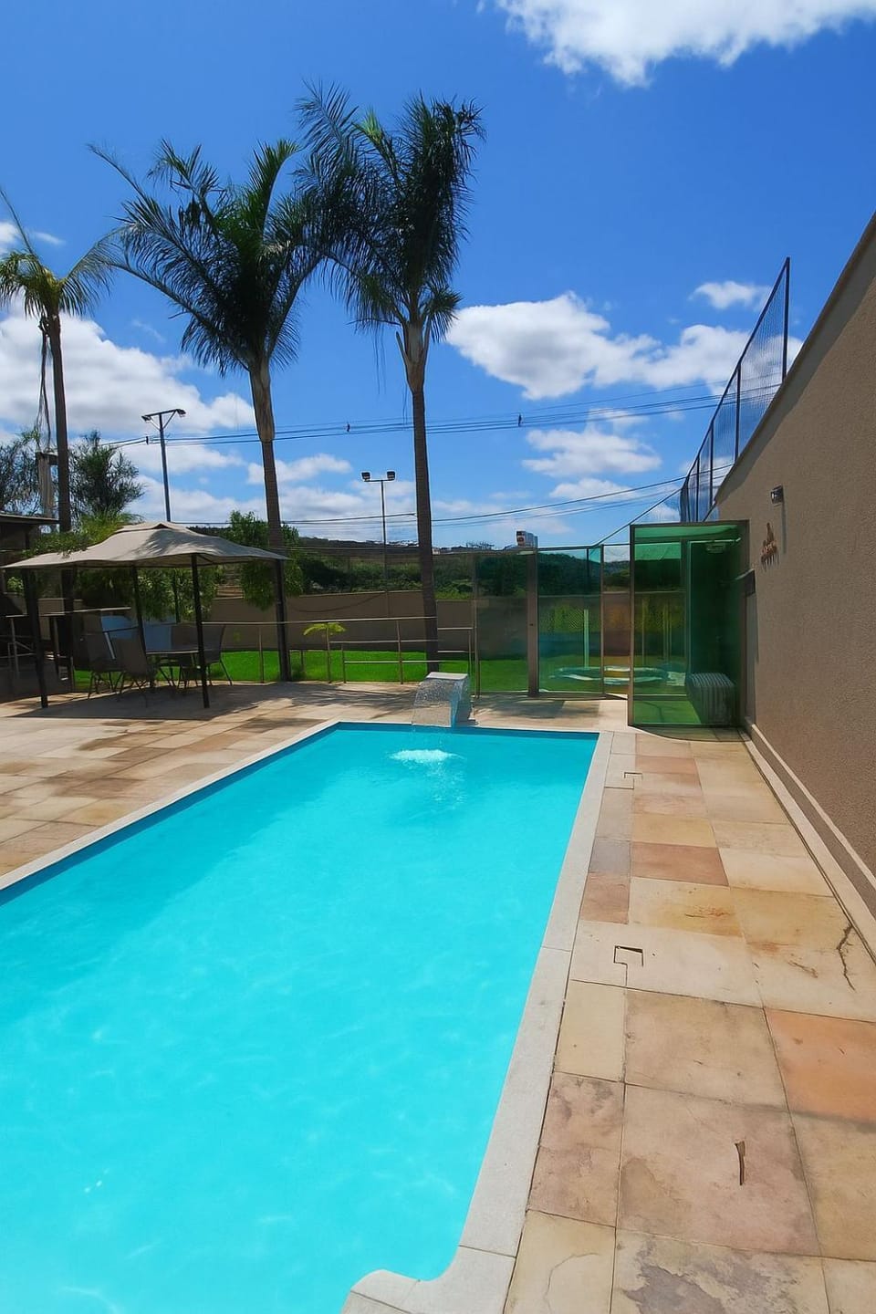 Swimming pool