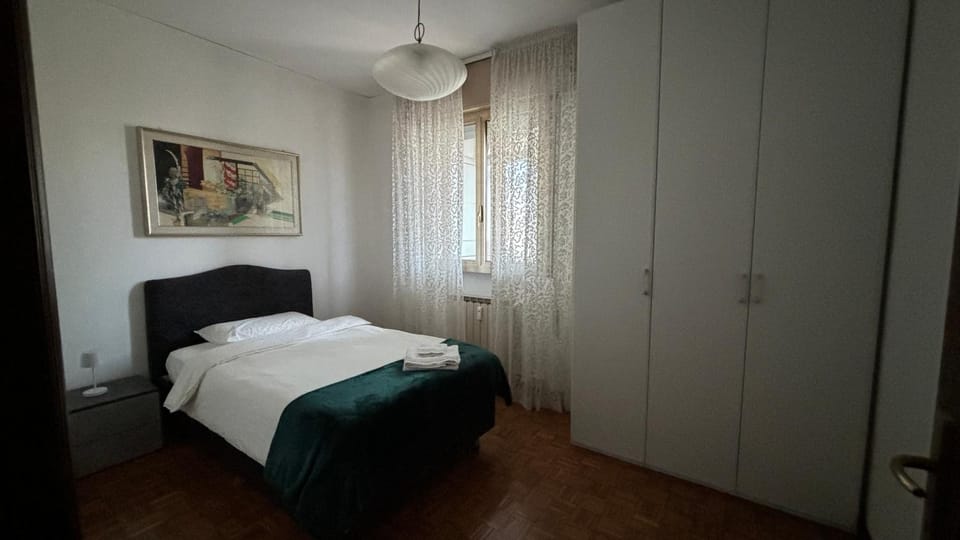 Bed, Bedroom, wardrobe