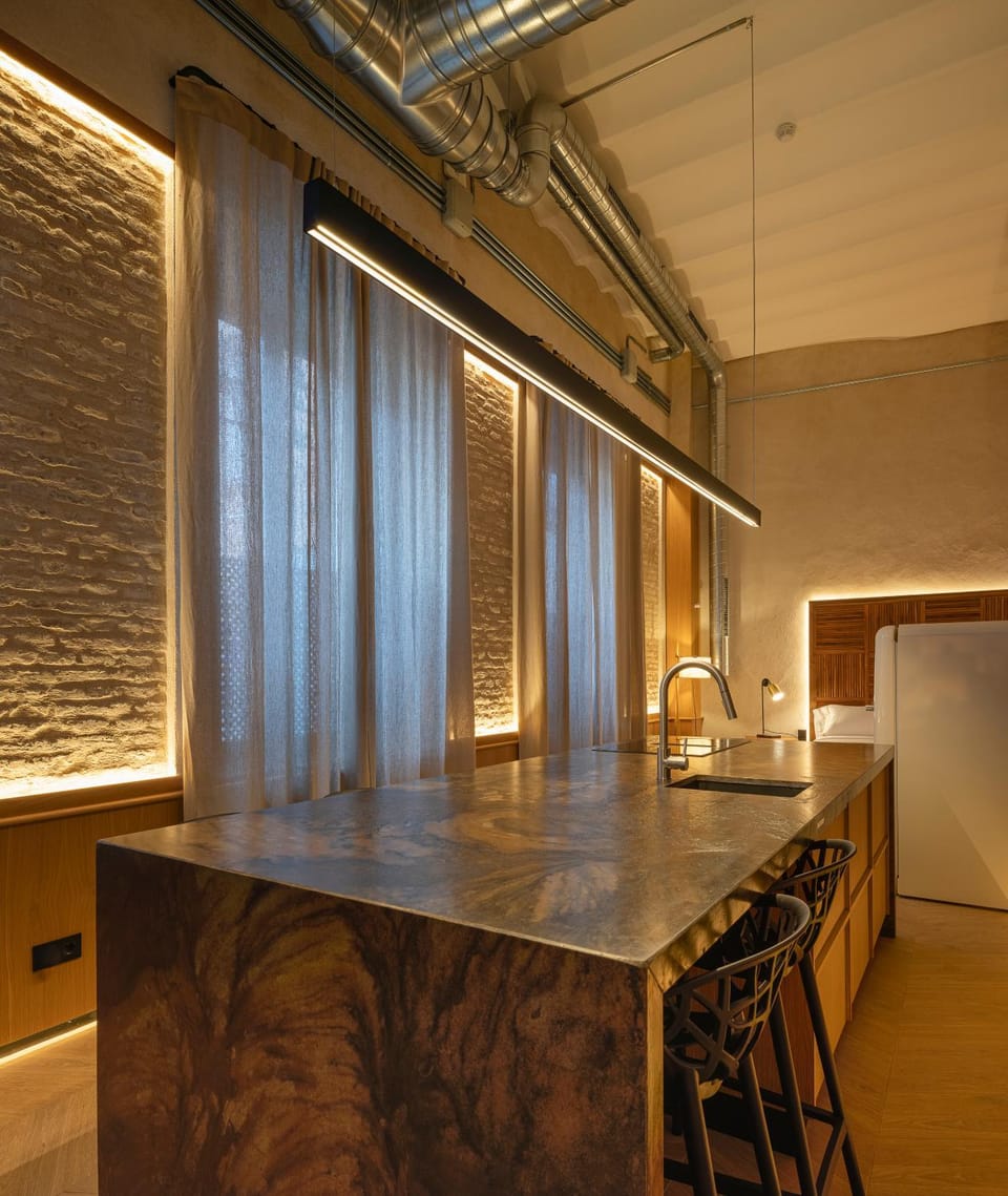 Kitchen or kitchenette