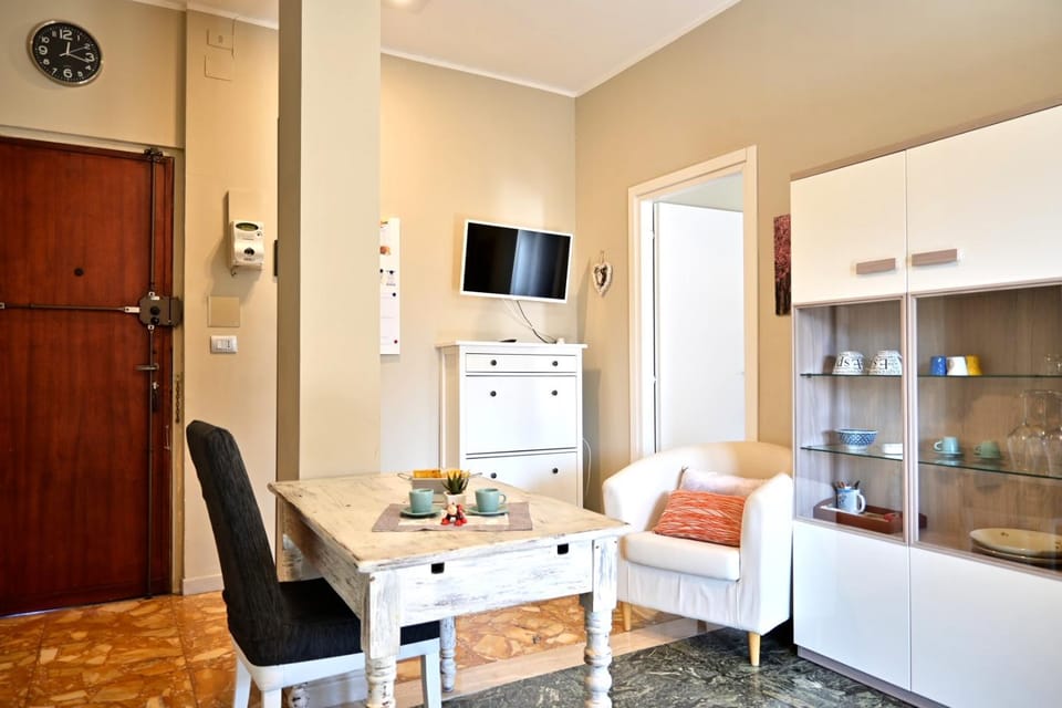 Living room, air conditioner