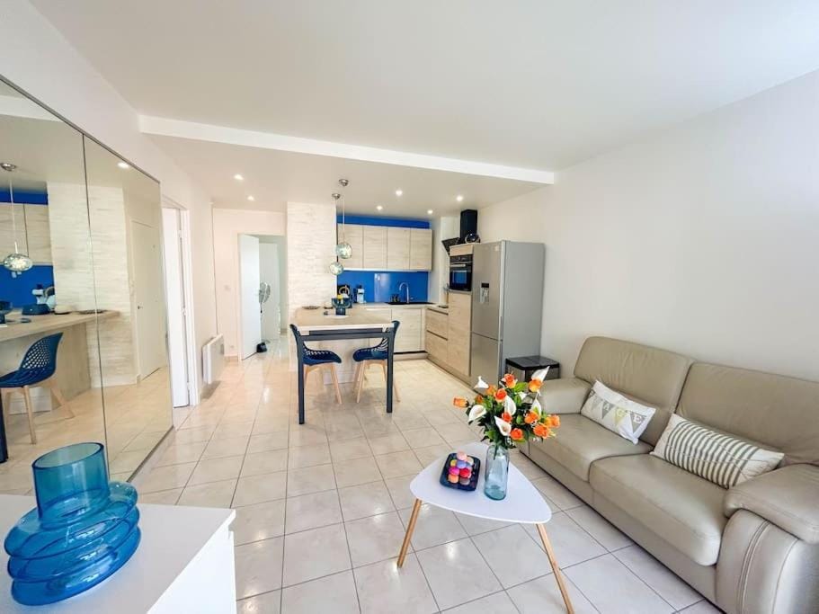 T3 avec garage proche de la mer Apartment in Six-Fours-les-Plages