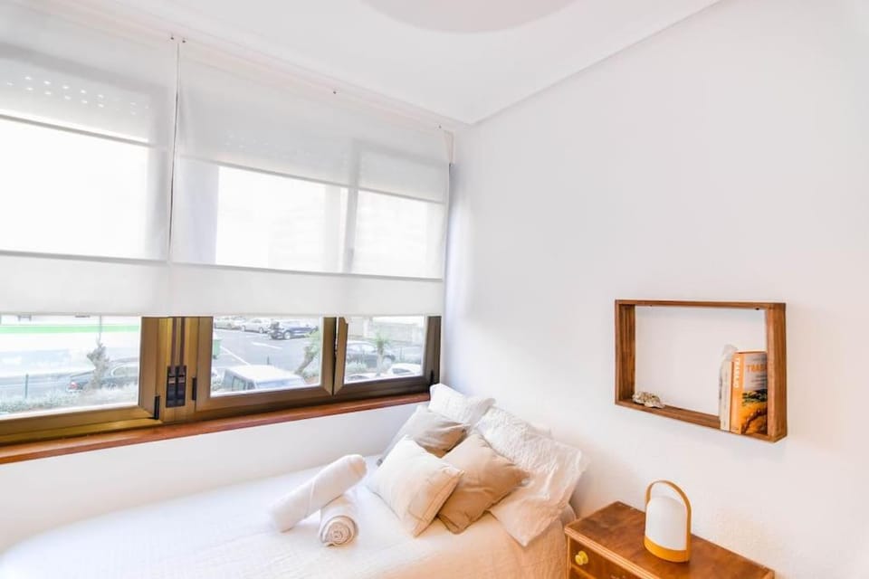 C12A02 Playa moderno, Suances by R2R Consulting Apartment in Cantabria