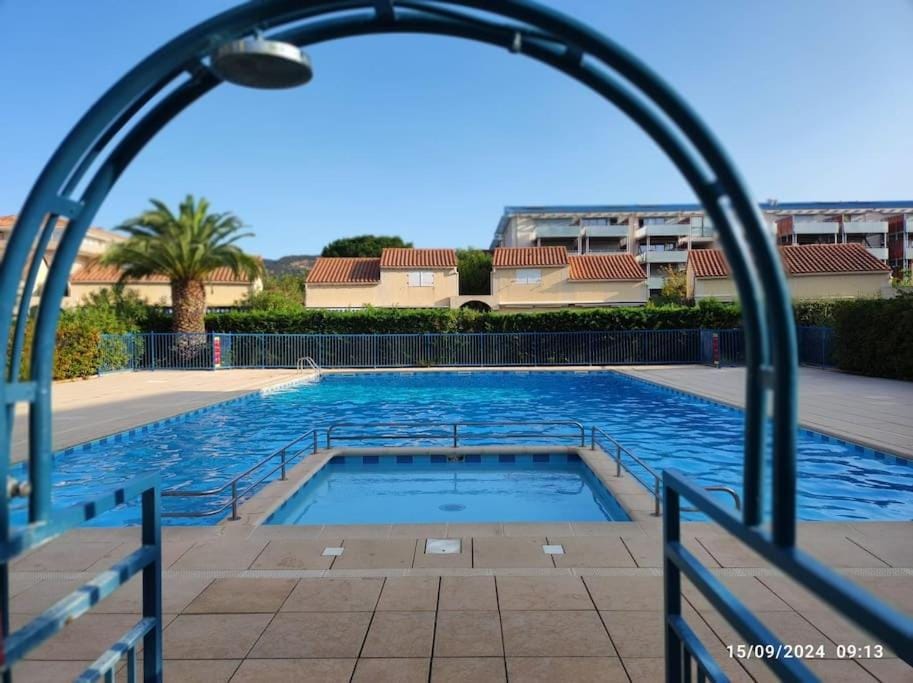 Studio cabine tout équipé Cabin in Le Lavandou