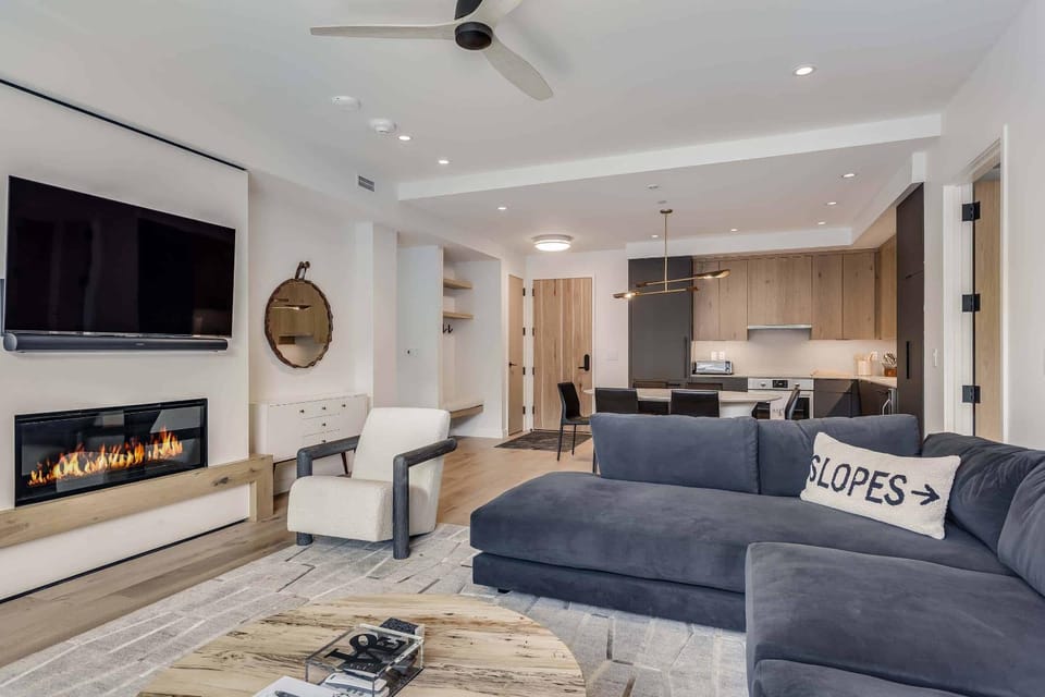 Electric Pass Lodge 503 by Snowmass Mountain Lodging Apartment in Snowmass Village