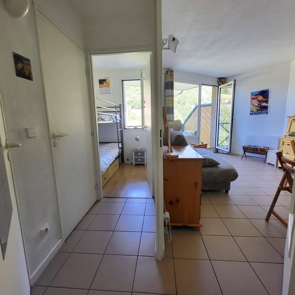 Comfortable 30m balcony and mountain view Apartment in Briançon