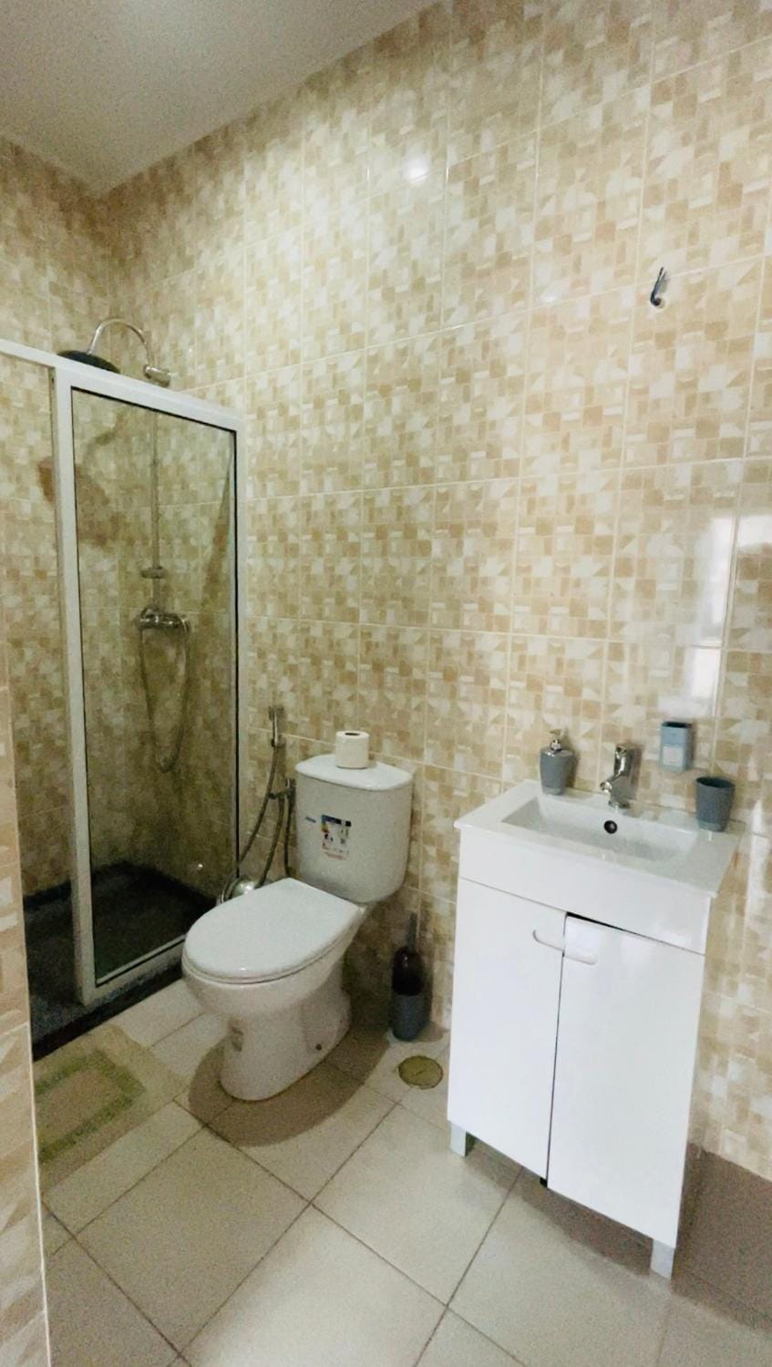 Shower, Bathroom