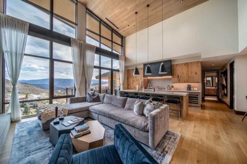 One Snowmass East 703 by Snowmass Mountain Lodging Apartment in Snowmass Village