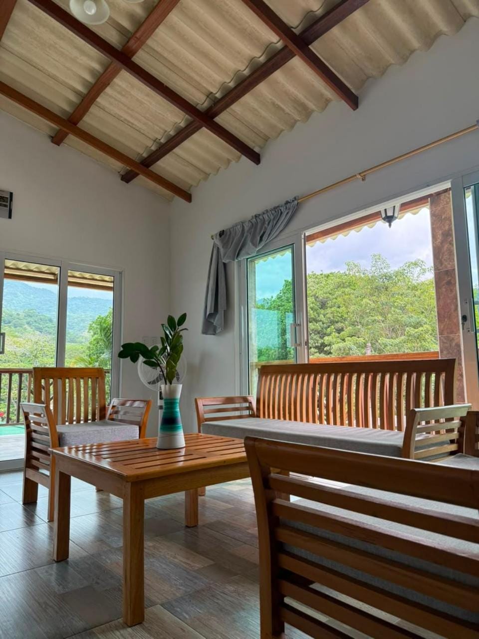 TV and multimedia, View (from property/room), Balcony/Terrace, Living room