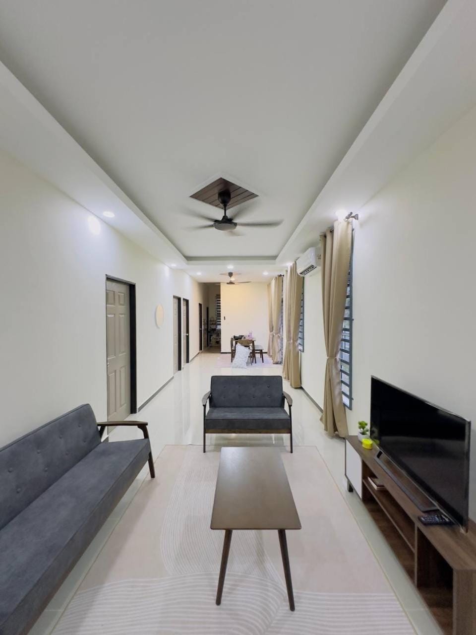 TV and multimedia, Living room, Seating area