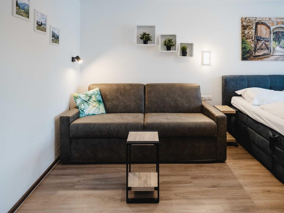 Apartment Avenue by Krone Company for Rent Apartment in Piesendorf