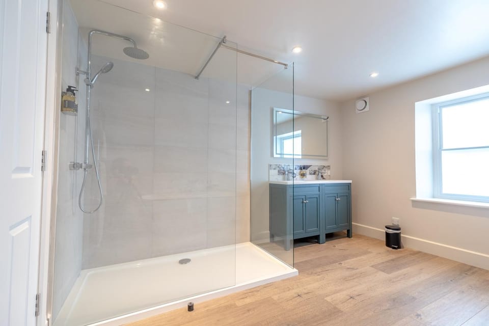 Glan Yr Afon Hotel in Wales