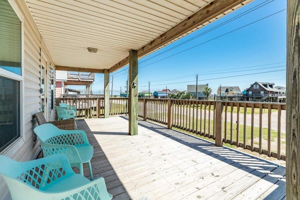 Ocean Pearl - Ultimate Beach & Boat Watch Escape! House in Surfside Beach