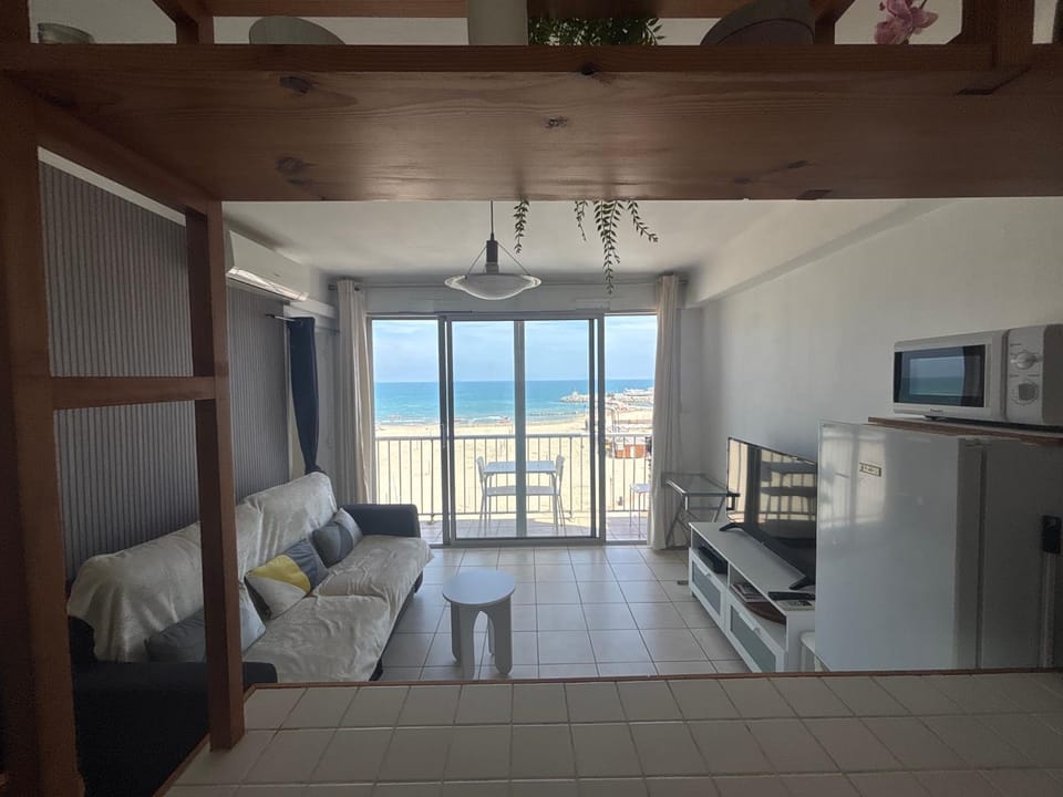 T2 Vue mer en plein cœur de Palavas Tout équipé Apartment in Palavas-les-Flots