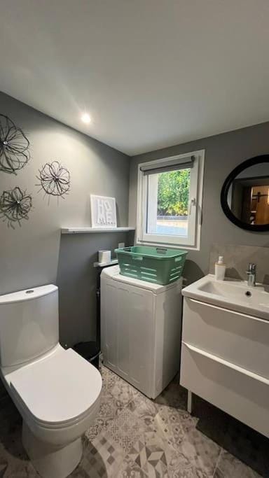 Petite maison en pierre au calme avec extérieur House in Bourgogne-Franche-Comté