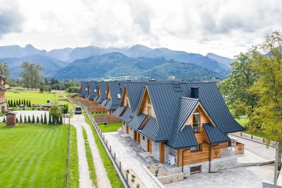 MOUNTAIN BASE - Apartament Diamentowe Tarasy 3 Apartment in Lesser Poland Voivodeship