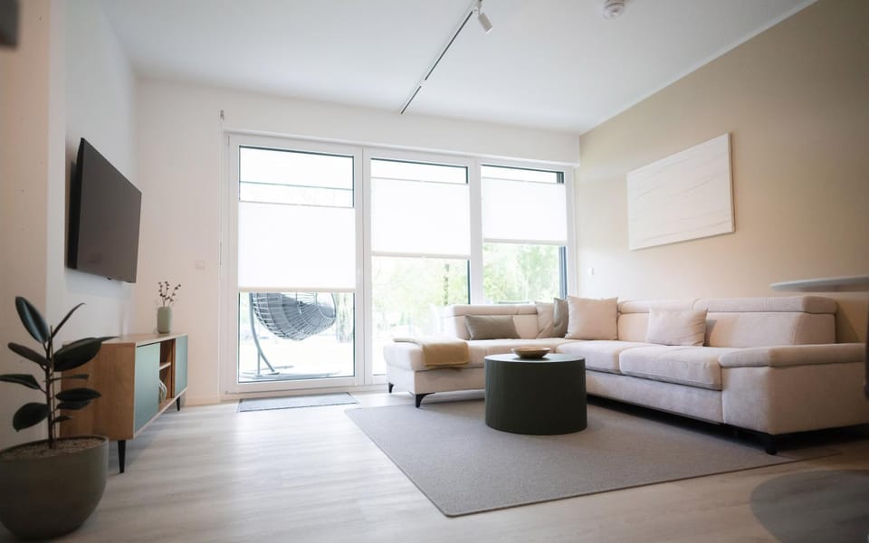 TV and multimedia, Balcony/Terrace, Living room, Seating area