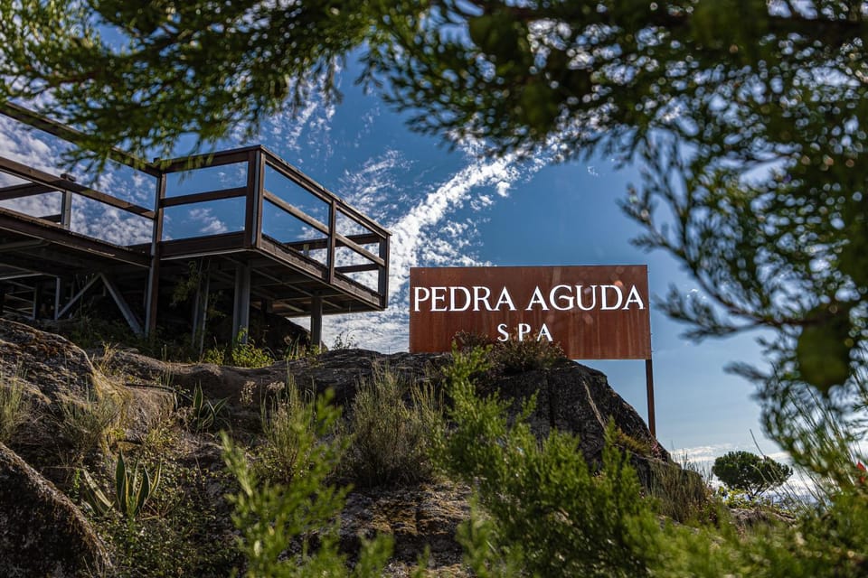 Refúgio de luxo com spa, piscina interior e exterior - Pedra Aguda Spa Villa in Portugal