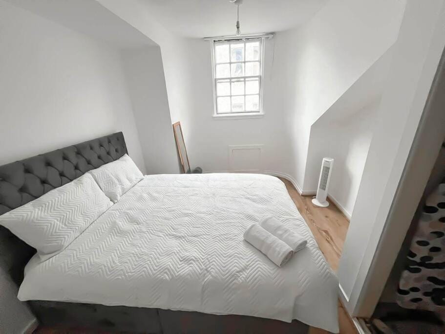 Edinburgh elms for 4 - New Town - City Center EB8 Apartment in Edinburgh