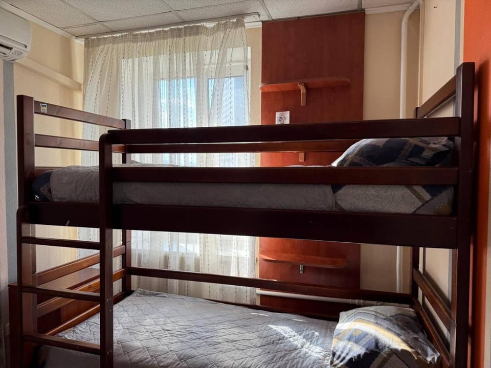 Bed, Photo of the whole room, bunk bed