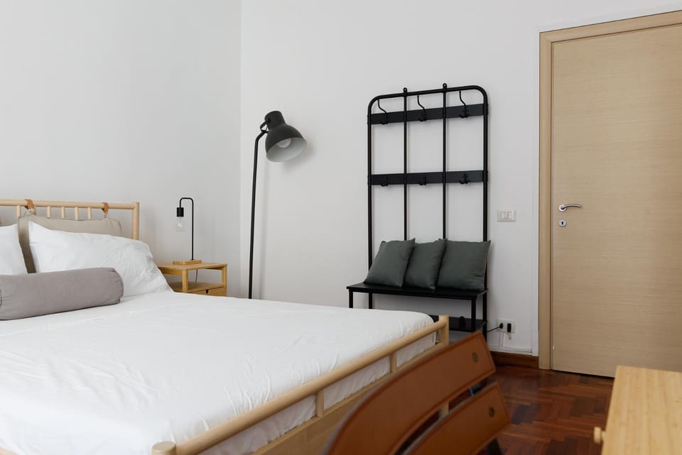 Bedroom, wardrobe