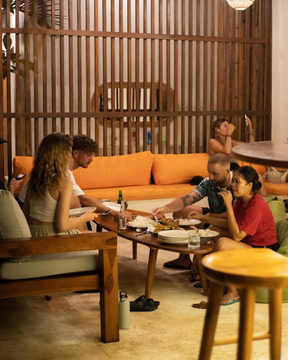 People, Living room