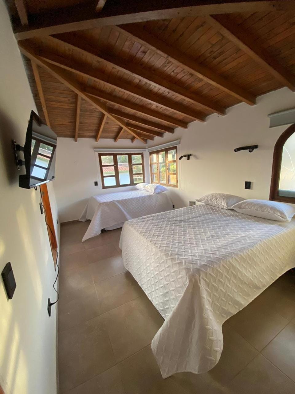 Habitación con baño privado en casa de campo ubicada en Santa Elena Vacation rental in Antioquia