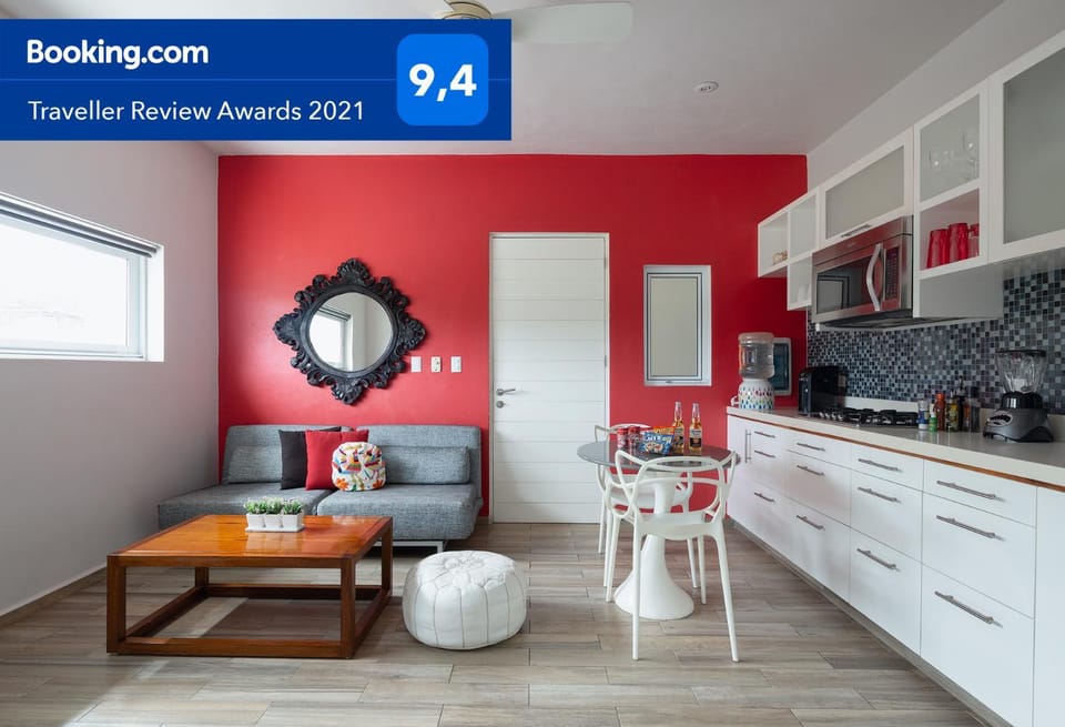Kitchen or kitchenette, Living room, Decorative detail, Seating area, Dining area
