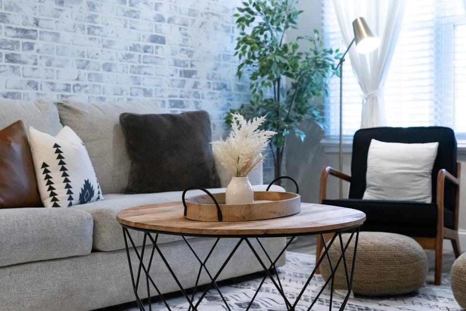 Living room, Decorative detail, Seating area