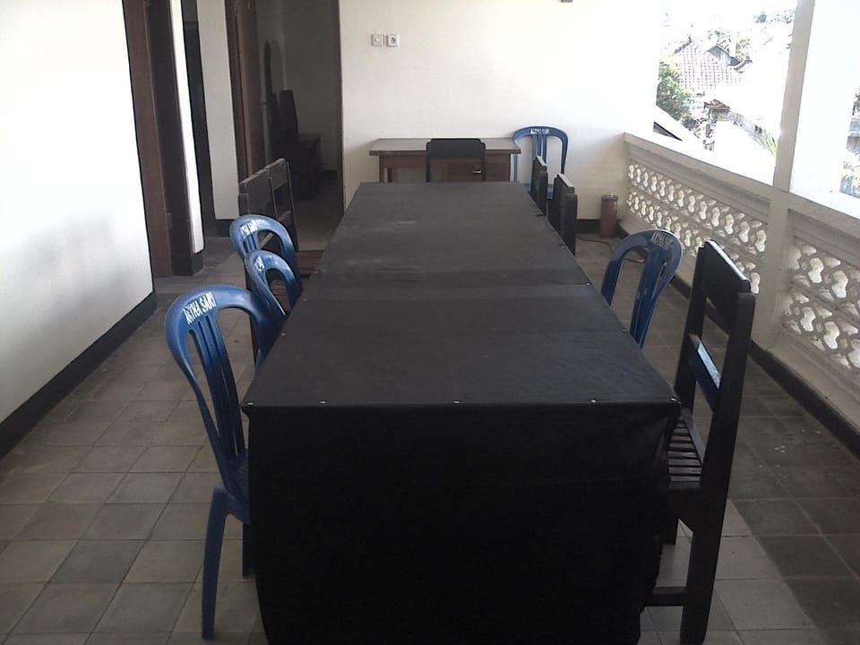 Balcony/Terrace, Living room, Seating area, Dining area